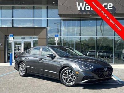 2023 Hyundai Sonata SEL 4DR Sedan