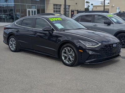 2023 Hyundai Sonata SEL 4DR Sedan