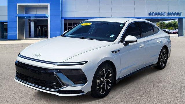 2025 Hyundai SONATA SEL