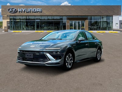 2025 Hyundai Sonata SEL 4DR Sedan