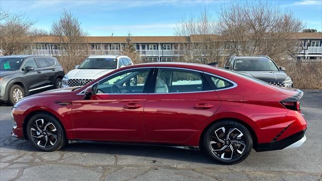 2025 Hyundai SONATA SEL