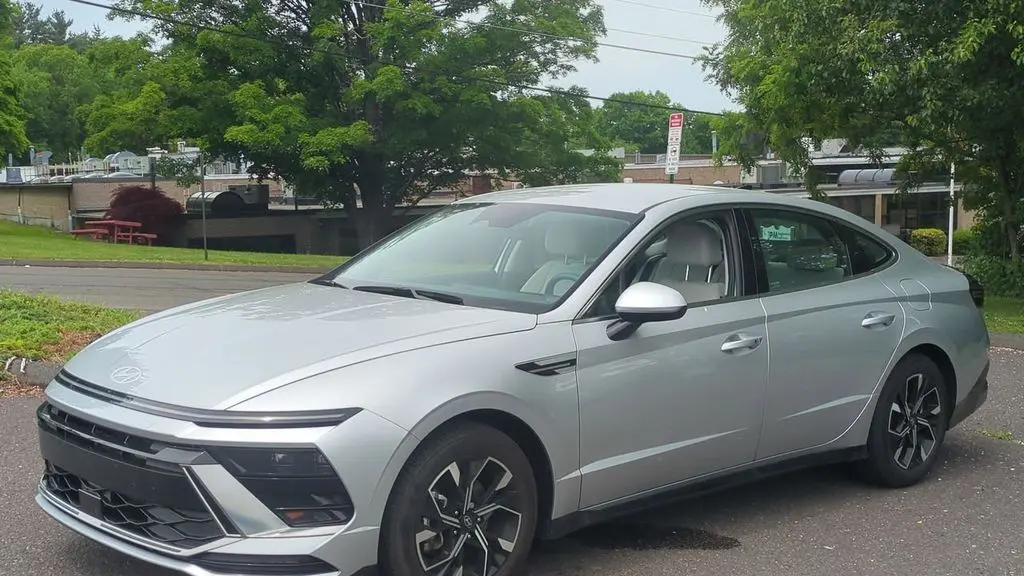 2025 Hyundai SONATA SEL