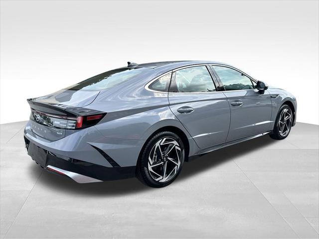 2026 Hyundai Sonata - $28,472