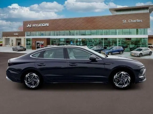 2026 Hyundai Sonata - $25,377