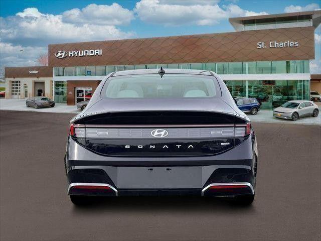 2026 Hyundai Sonata - $25,777