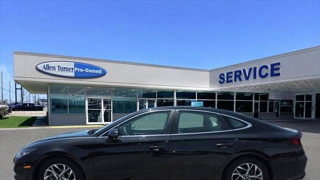 2022 Hyundai SONATA SEL