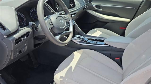 2022 Hyundai SONATA SEL