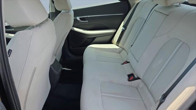 2022 Hyundai SONATA SEL