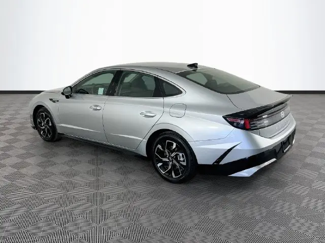 2025 Hyundai Sonata - $21,800