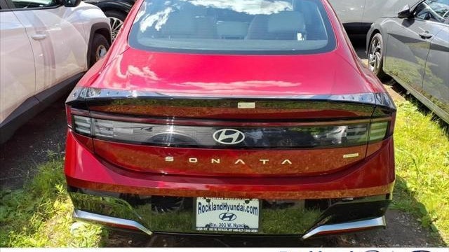 2025 Hyundai SONATA SEL