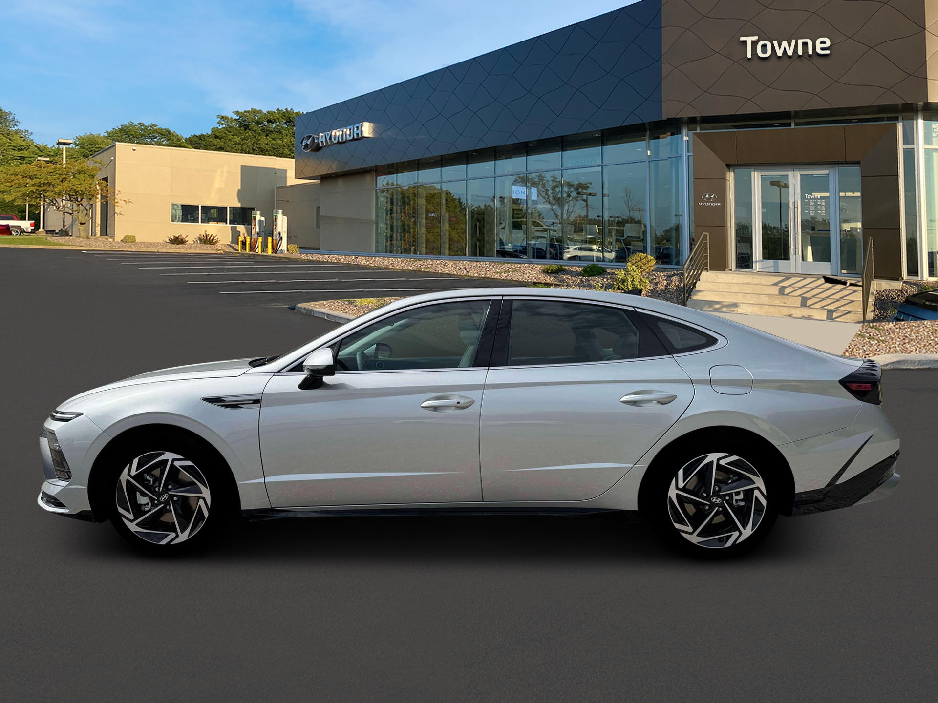 2026 Hyundai Sonata - $28,301