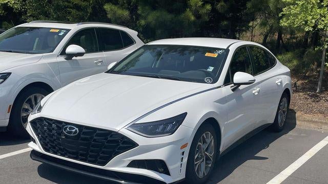2022 Hyundai SONATA SEL