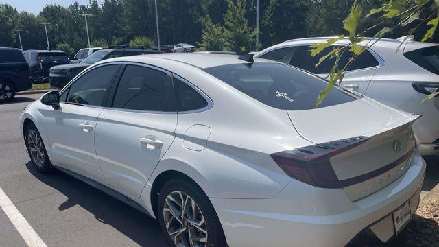 2022 Hyundai SONATA SEL