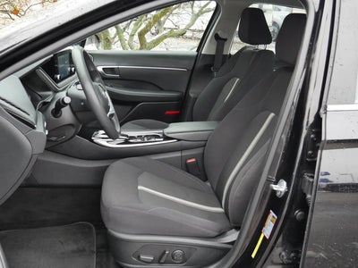 2022 Hyundai Sonata SEL 4DR Sedan