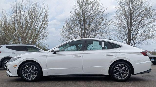 2022 Hyundai SONATA SEL