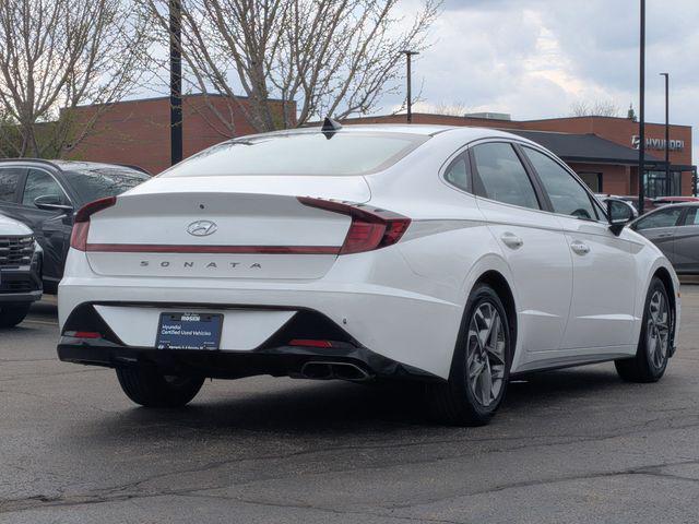 2022 Hyundai Sonata - $18,889