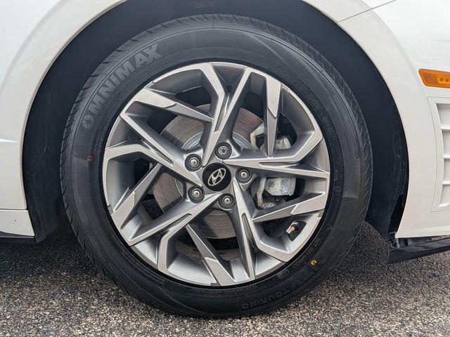 2022 Hyundai Sonata - $18,889