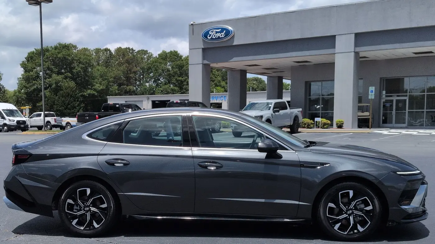 2024 Hyundai SONATA SEL
