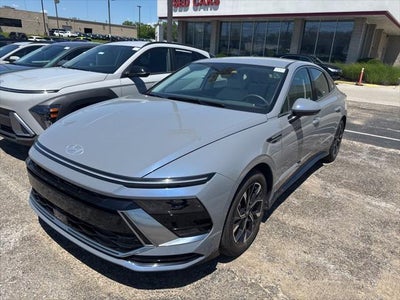 2025 Hyundai Sonata SEL 4DR Sedan