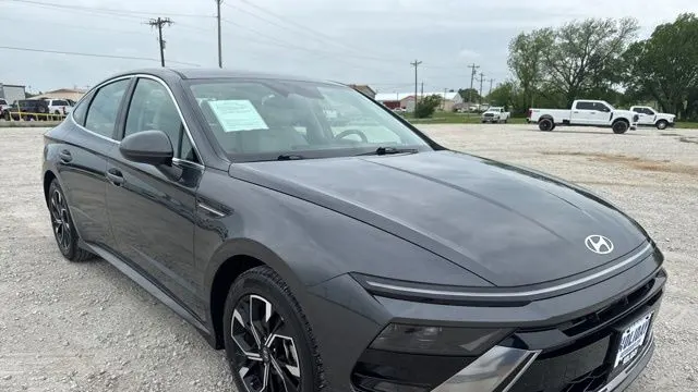 2025 Hyundai SONATA SEL