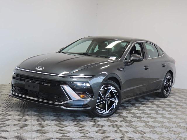 2026 Hyundai Sonata - $27,995