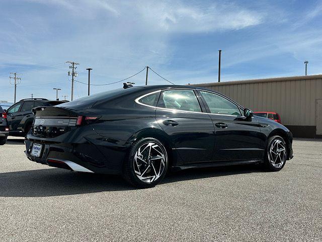 2026 Hyundai Sonata - $28,045