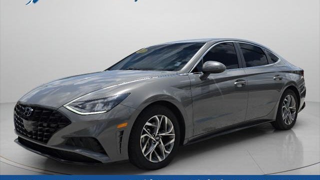 2022 Hyundai SONATA SEL