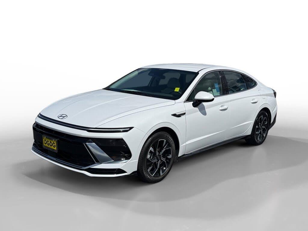 2025 Hyundai Sonata - $20,821