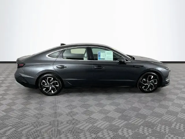 2025 Hyundai Sonata - $22,400