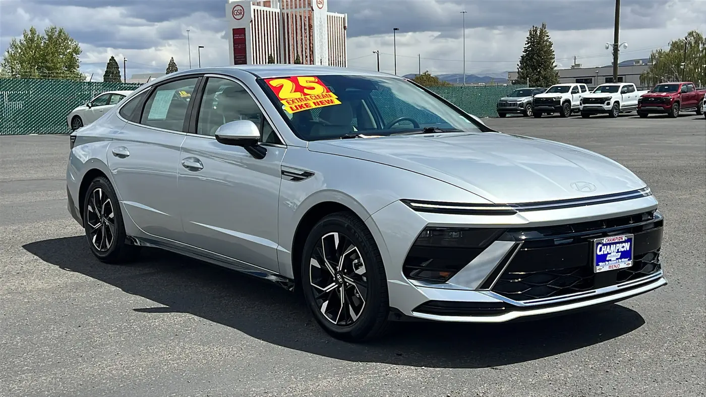 2025 Hyundai SONATA SEL