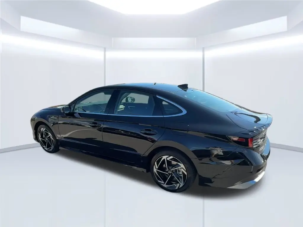 2026 Hyundai Sonata - $24,977