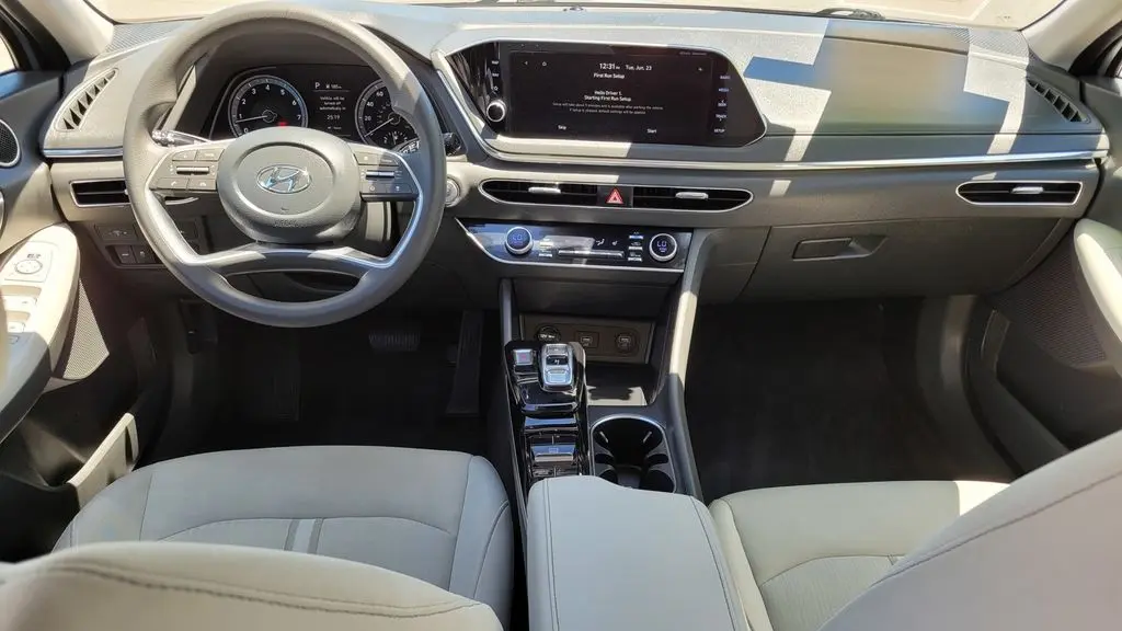 2023 Hyundai SONATA SEL