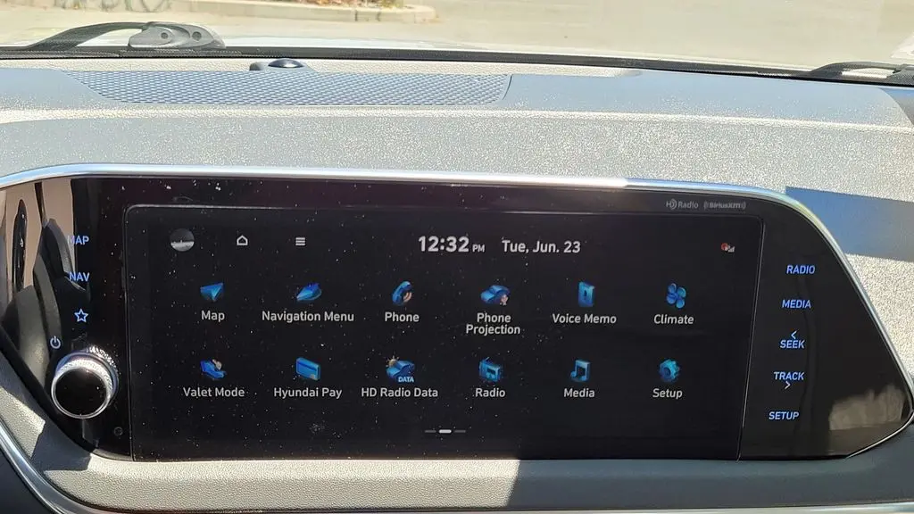 2023 Hyundai SONATA SEL