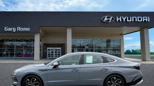2025 Hyundai SONATA SEL
