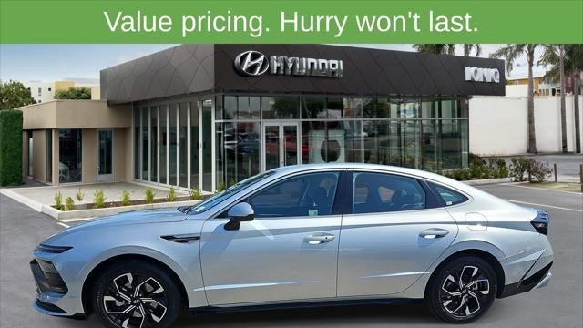 2025 Hyundai SONATA SEL