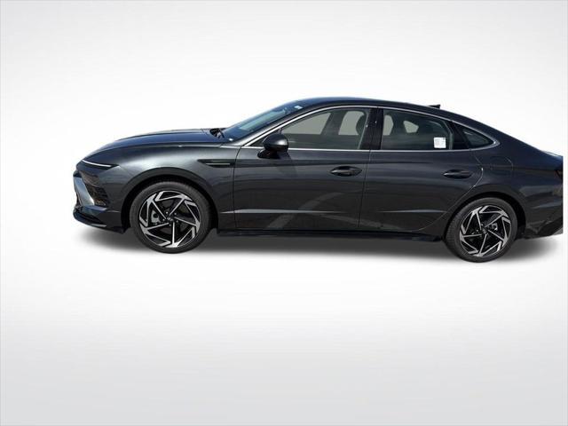 2026 Hyundai Sonata - $28,498