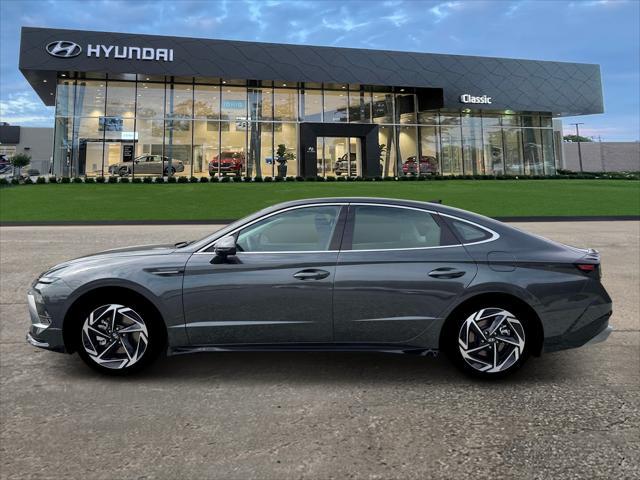 2026 Hyundai Sonata - $30,443