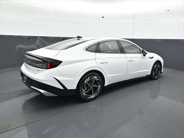 2026 Hyundai Sonata - $25,998