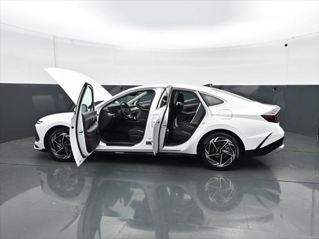 2026 Hyundai Sonata - $25,998
