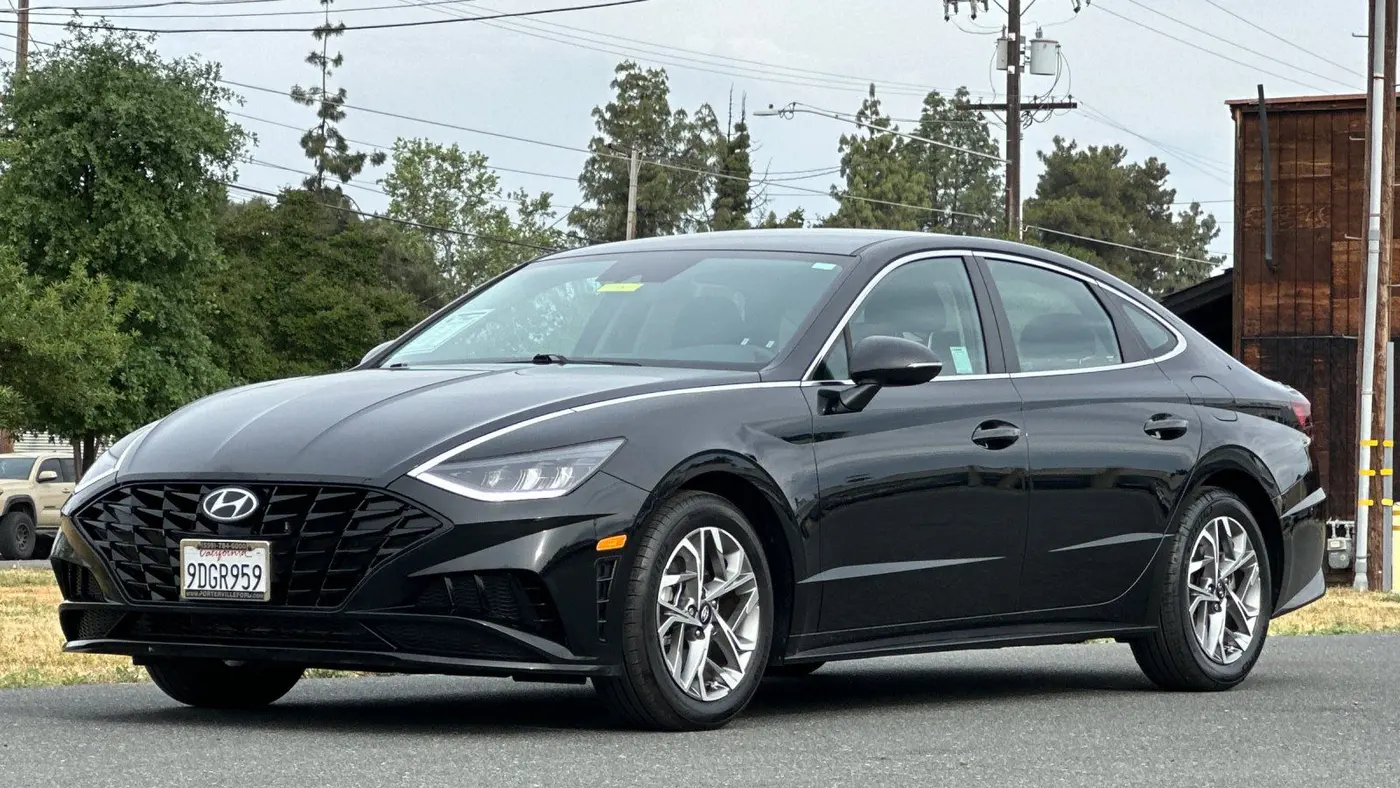 2022 Hyundai SONATA SEL