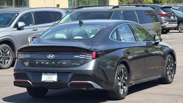 2025 Hyundai SONATA SEL