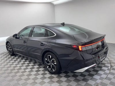 2025 Hyundai Sonata SEL 4DR Sedan