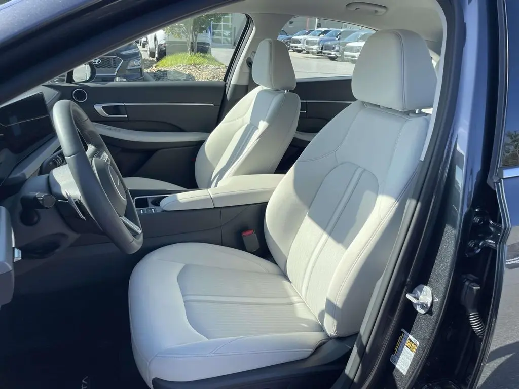 2026 Hyundai Sonata - $32,300