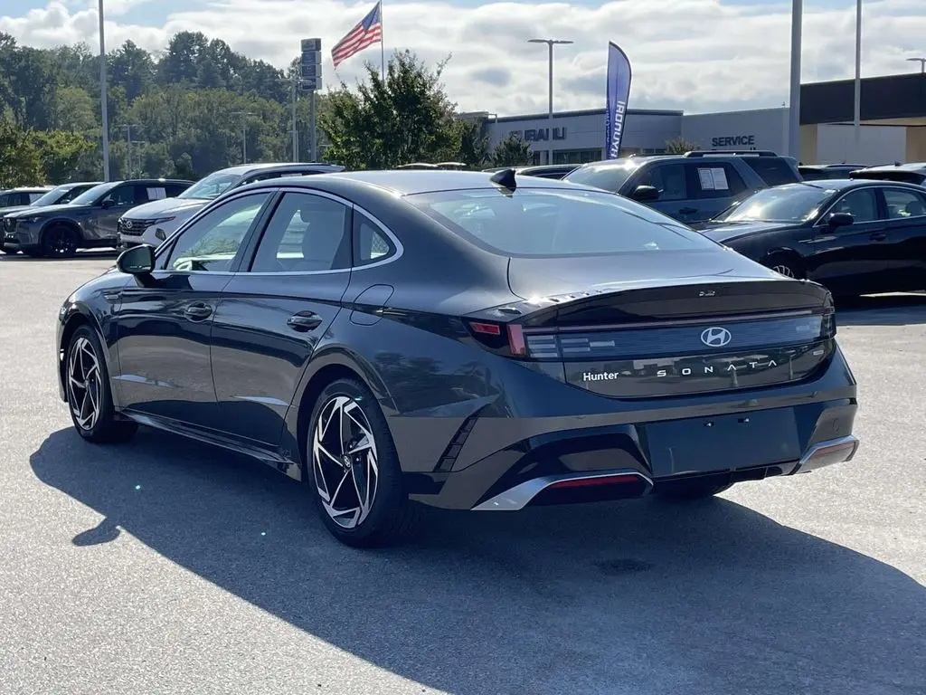 2026 Hyundai Sonata - $32,300