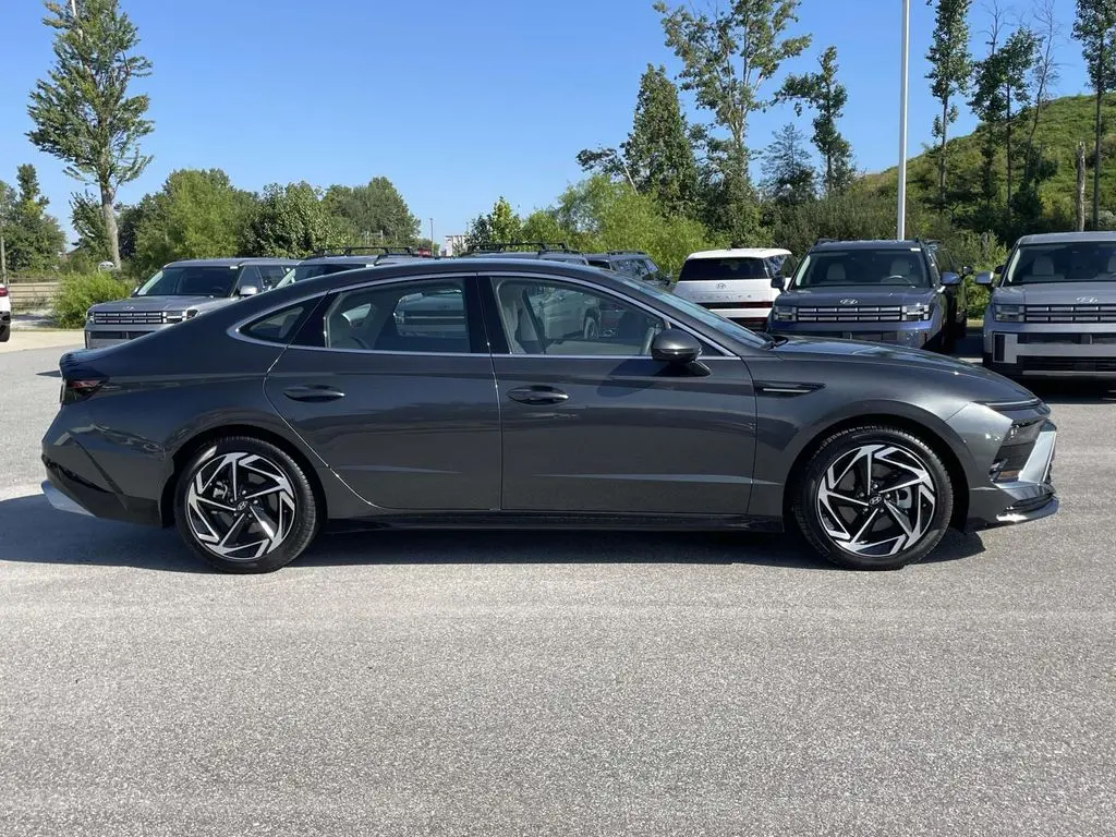 2026 Hyundai Sonata - $32,300