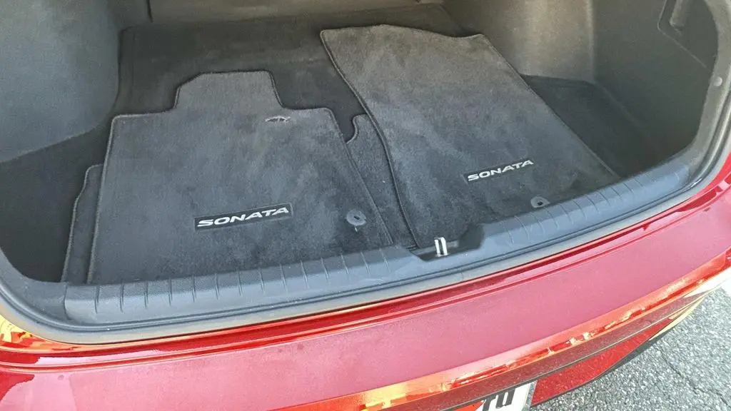 2023 Hyundai SONATA SEL