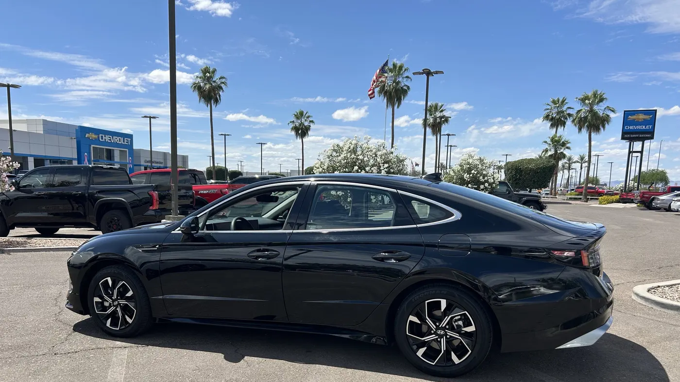 2024 Hyundai SONATA SEL