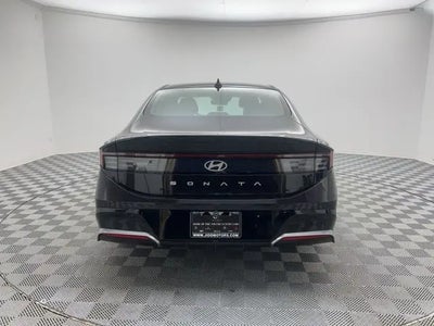 2025 Hyundai Sonata SEL 4DR Sedan