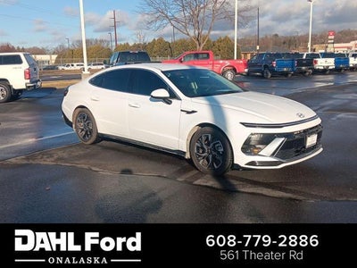 Photo of a 2025 Hyundai Sonata SEL 4DR Sedan for sale