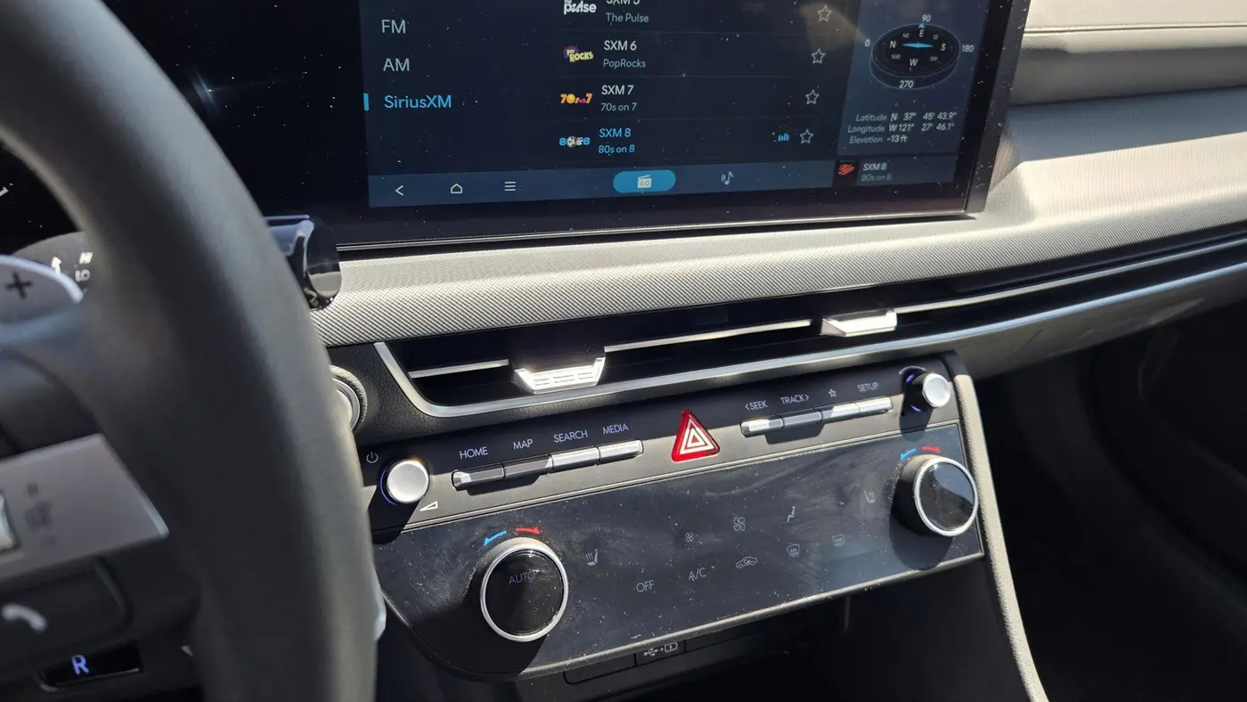 2025 Hyundai SONATA SEL